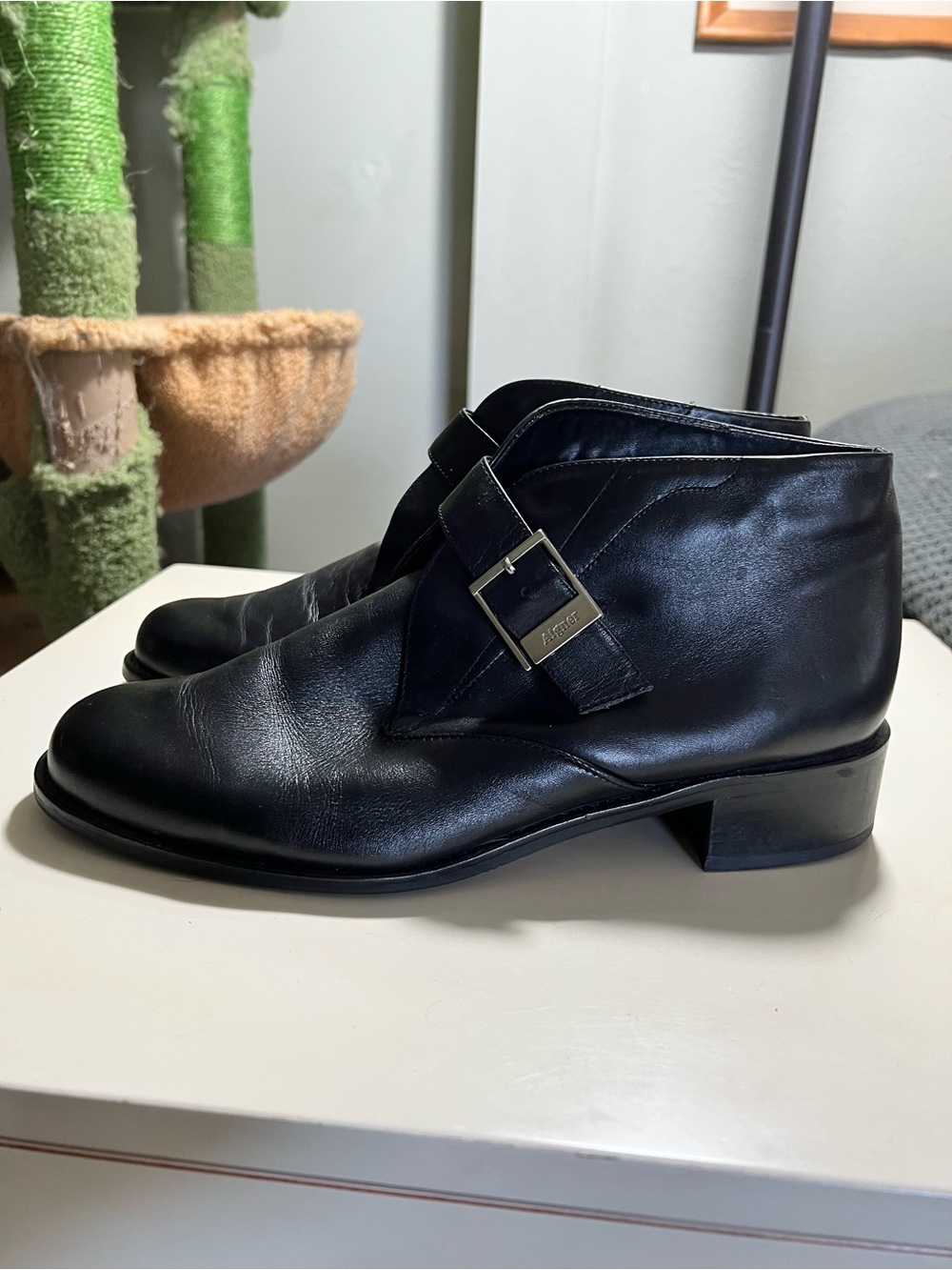 Vintage Etienne Aigner sz 9W monk strap black leather ankle boots made in Brazil